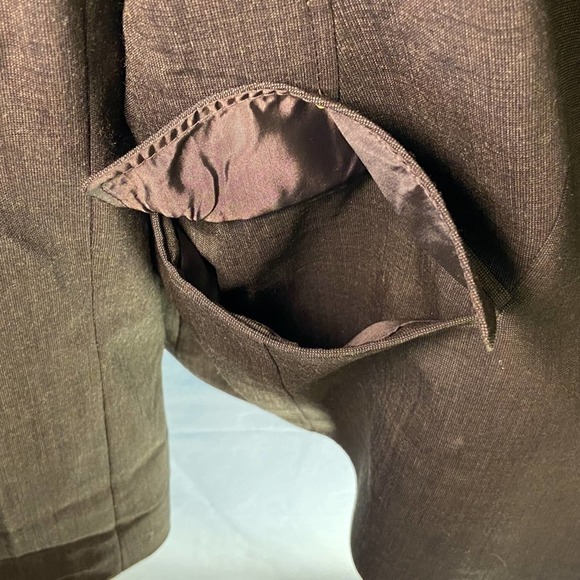 The Limited Travel Collection Brown Size 6 Wool Blend Window-Pained Blazer - Picture 8 of 8